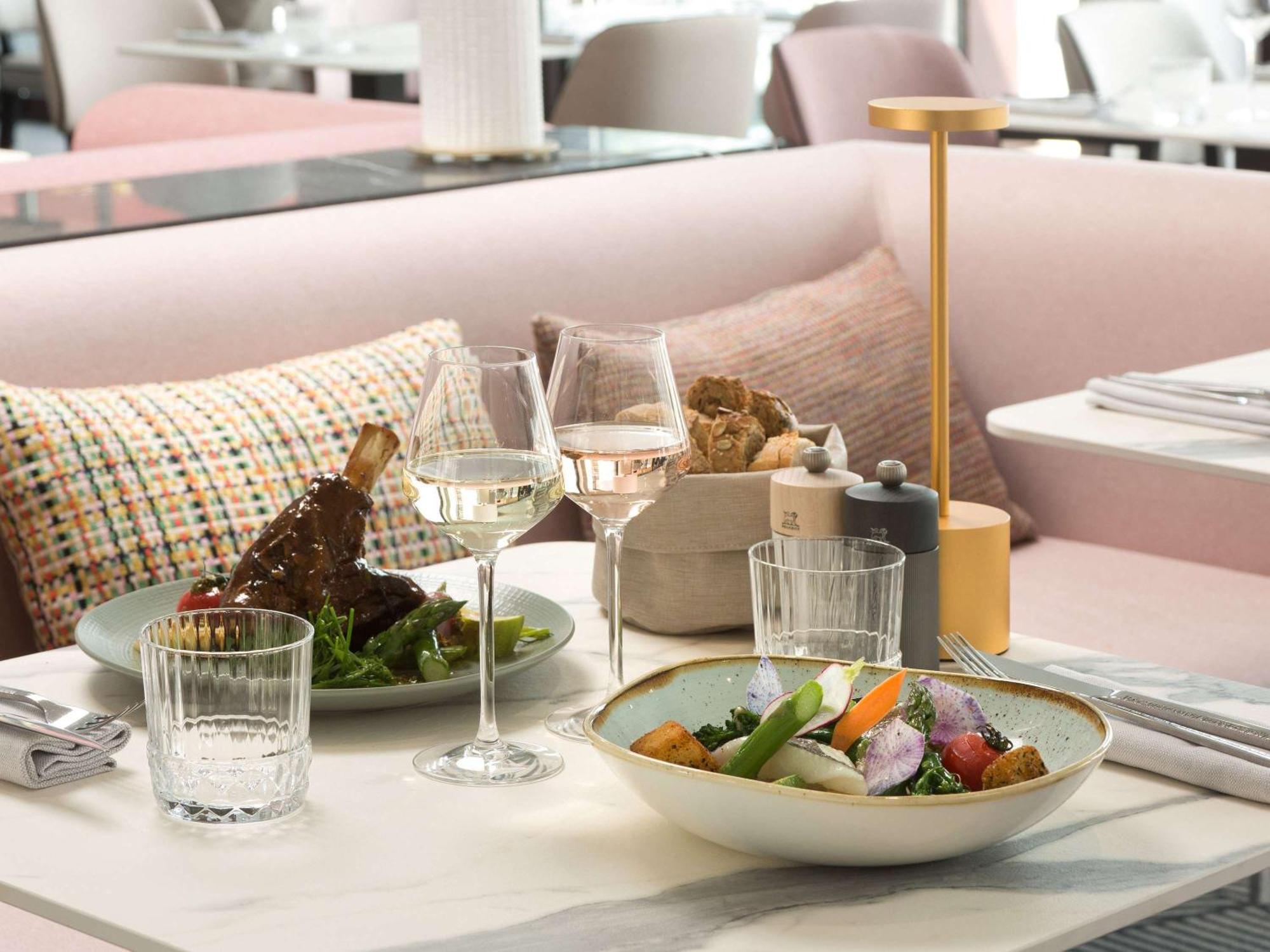 Pullman La Pleiade Montpellier Centre Otel Dış mekan fotoğraf